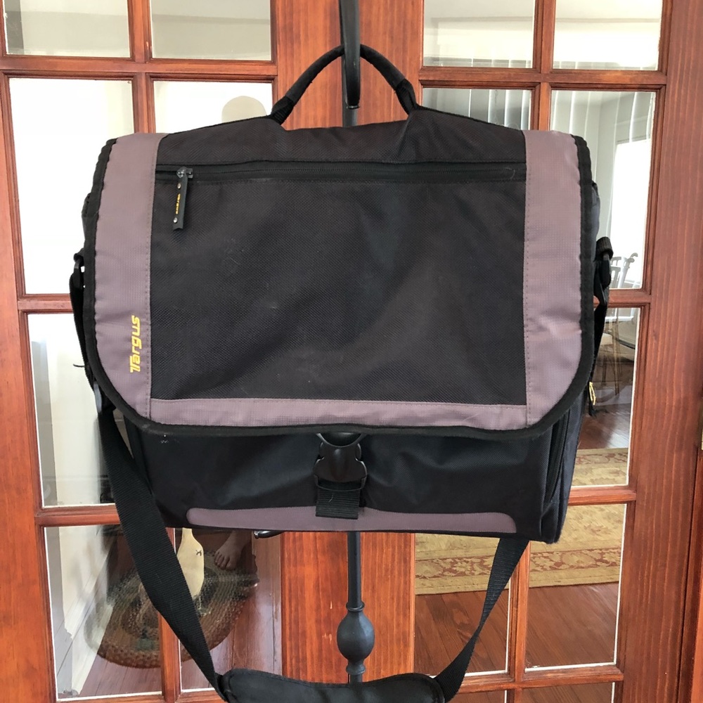 Targus Computer Laptop Travel Bag